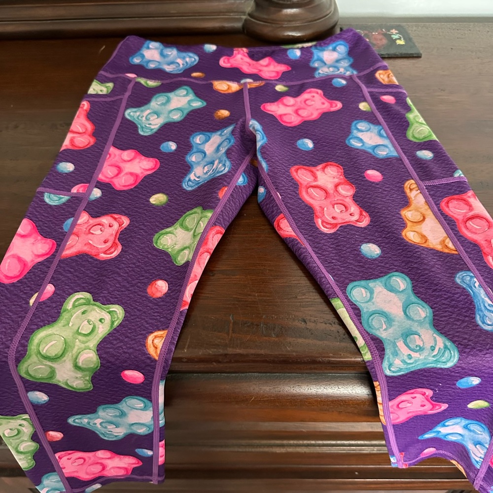 CVG EUC Medium Gummy Bear Capris